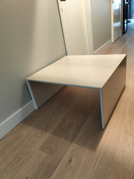 Image 1 of Prachtige Leolux bijzet Hoektafel TV Tafel.