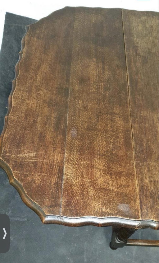 Antiek Getordte Hangoortafel – Wood