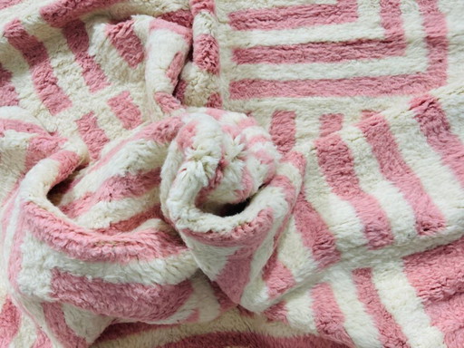 Tappeto marocchino geometrico rosa: 300x200 cm, annodato a mano in lana Beni Ourain.