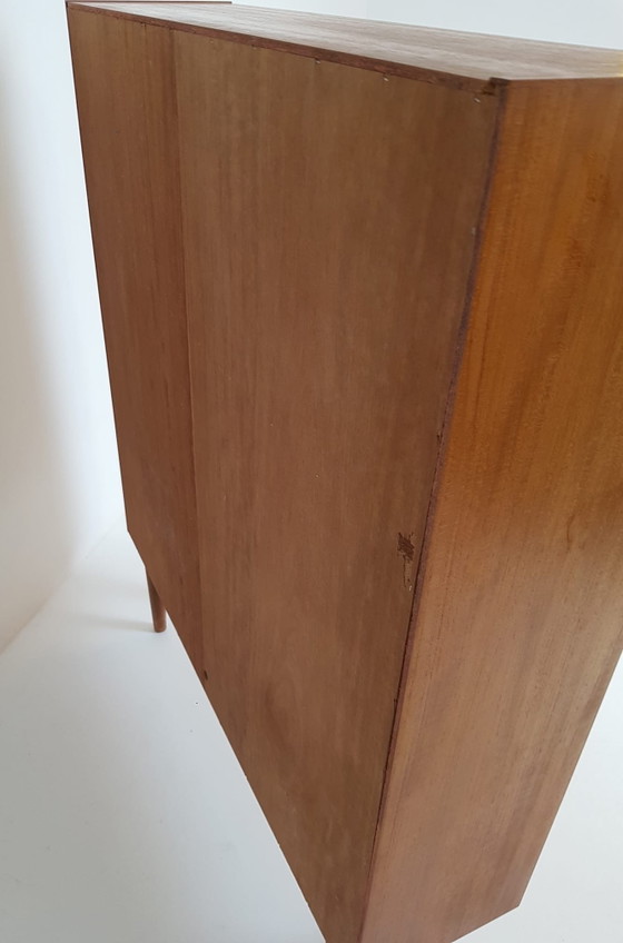 Vintage Danish wall cabinet | LP cabinet teak flap – Wood (photo 13 of 14)