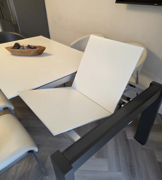 Image 1 of Mesa de comedor extensible Hulsta Now! ET20 (130 x 100 x 190 x 100 cm)