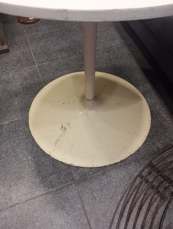 Image 1 of Vintage retro design tulip table