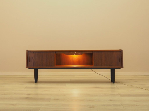 Teak sideboard with illuminated section and sliding doors, Denmark, 1960s – dressoirs, Wood (photo 2 of 14)