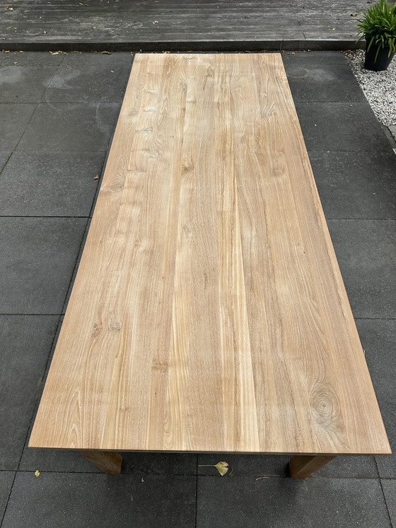Image 1 of Bellissimo tavolo in legno massello 2,50x1,00