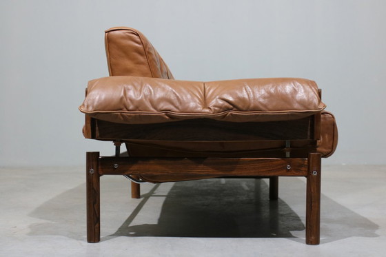 Image 1 of MP13 Sofa aus Leder und Palisanderholz von Percival Lafer, 1970er Jahre