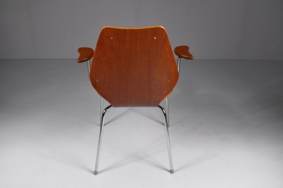 Vintage armchair by Øivind Iversen for Møre Lenestolfabrikk, Norway 1956 – Leather (photo 9 of 11)