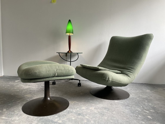 Image 1 of Artifort Sessel und Fußhocker / Geoffrey D'Harcourt