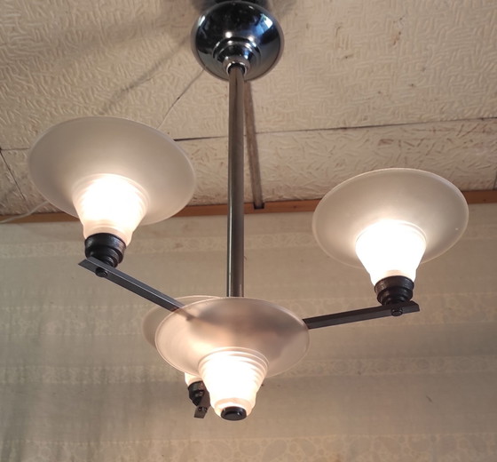 Image 1 of Art Deco kroonluchter met 4 lampen, gemaakt van metaal en glas - jaren 1930/40