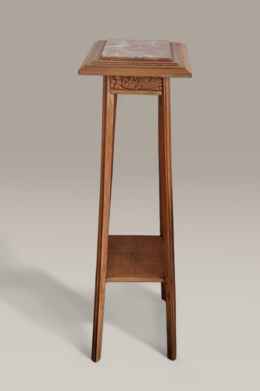 Mesa auxiliar estilo Art Déco en madera maciza tallada - Circa 1930