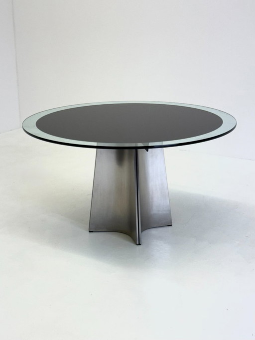 Table à manger OVNI par Luigi Saccardo pour Arrmet
