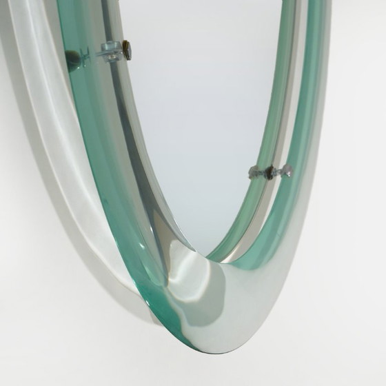 Image 1 of Espejo de pared con marco de cristal curvado de Metalvetro, década de 1970.