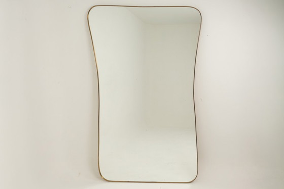 Image 1 of Miroir en laiton doré dans le style de Gio Ponti. Années 1980/90.