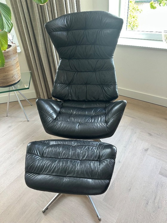 Image 1 of Thonet 808 Fauteuil met hocker in nappaleder