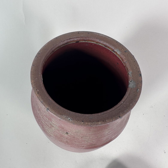 Image 1 of Ed Meissenberg – Jarrón de cerámica de estudio con tapa y esmalte rojo verdoso (década de 1990)