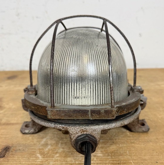 Image 1 of Applique industriale vintage in ghisa, anni '60