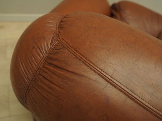 Image 1 of Bruine fauteuil, Italiaans design, jaren 70, productie: Italië