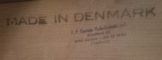 HP Hansen teakhouten dressoir – Wood (photo 14 of 14)
