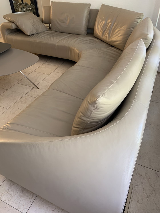 Image 1 of Corner sofa full the reve