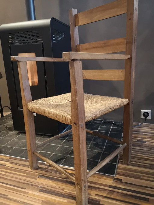 Pair of antique wooden straw-seated armchairs - Authentic country style