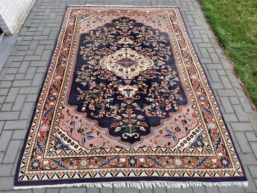 Handgeknoopt Perzisch tapijt