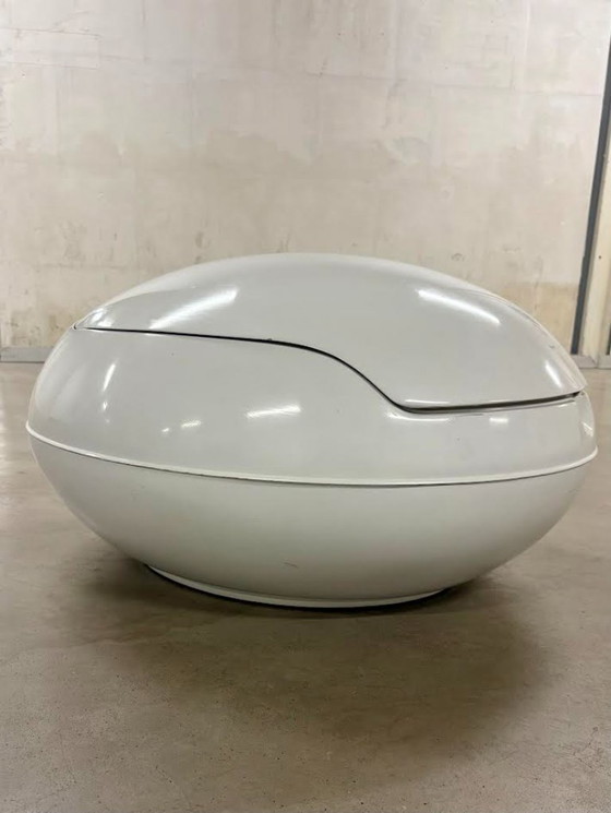 Image 1 of Eierstoel