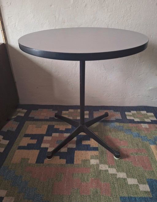 Eames Vitra Miller Contract bistrotafel/bijzettafel, jaren 60