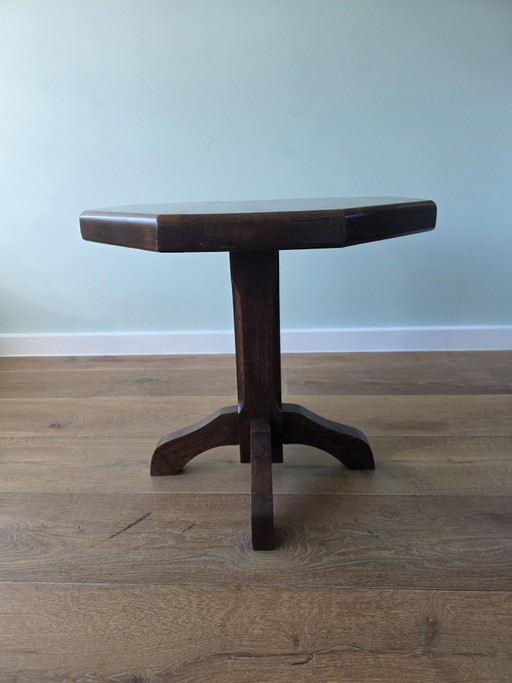 Vintage-Beistelltisch aus massiver Eiche – achteckig