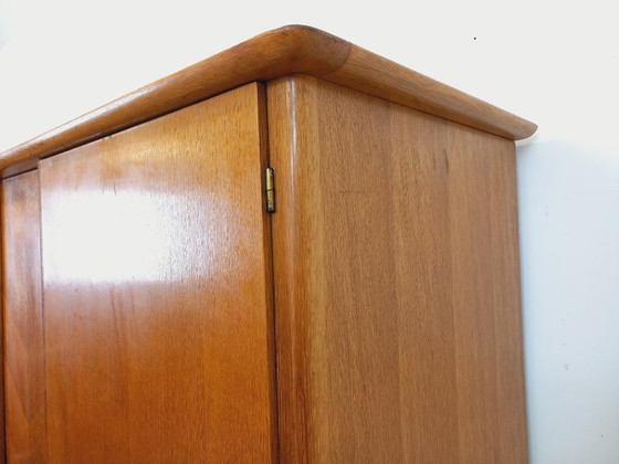 Image 1 of Armadio vintage in rovere degli anni '60