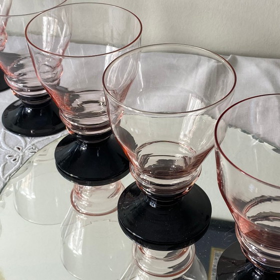 Image 1 of 6 grandi bicchieri da vino o acqua Art Déco rosa con gambo nero, 17 cl