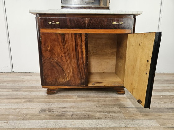 Image 1 of Tocador Art Decó con mármol blanco y espejo