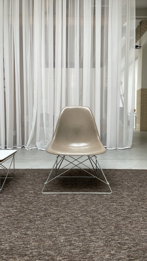 1x Herman Miller Eames LKR fauteuil lounge