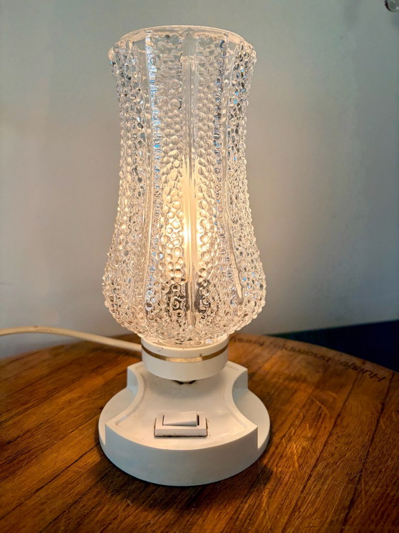 Lampe de table Mid-Century Modern Ice Glass (Style Orion / Neuhaus), Verre, Plastique, Crème (photo 2 sur 5)