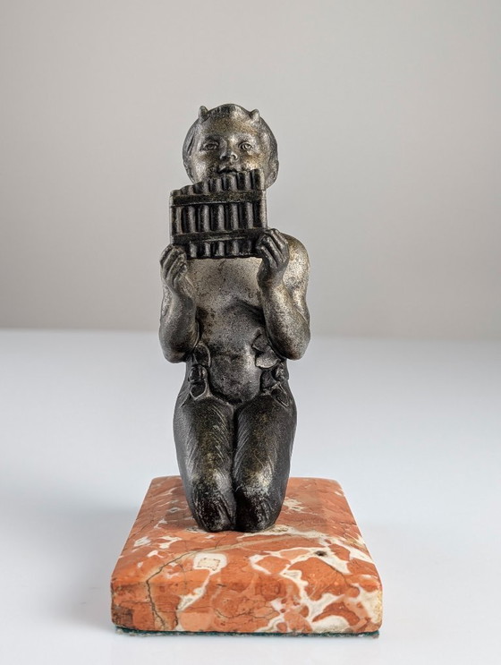 Image 1 of Junger Faun mit Panflöte, Art-Deco-Skulptur auf Marmorsockel, 1920er Jahre