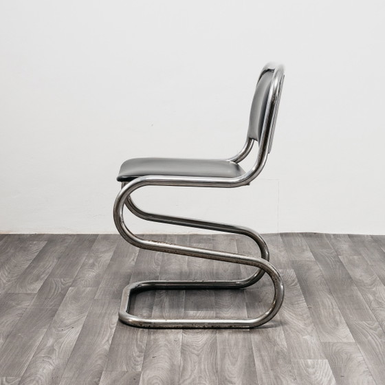 Image 1 of Ensemble de 4 chaises cantilever en acier chromé, design moderne vintage des années 1980