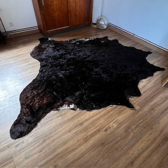 Image 1 of Tappeto, pelle di vacchetta marrone