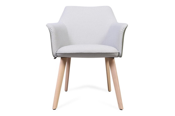 Image 1 of Ensemble de 4 chaises de salle à manger Leolux Mara