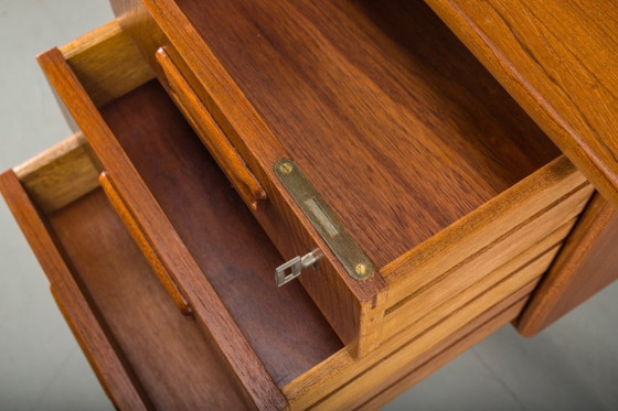 Image 1 of Midden-eeuws Deens teakhouten bureau van Gunnar Nielsen Tibergaard, jaren 60