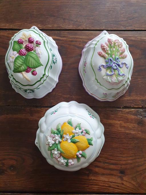 Trois moules à pudding de la Franklin Mint