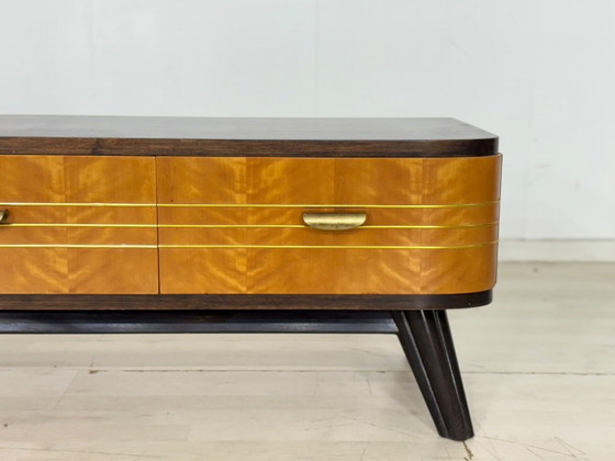 Image 1 of Buffet style années 60 – Plateau refait à la main en noir vintage