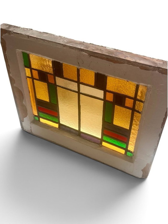 Original Art Deco Stained Glass Window (approx. 1920) in Original Wooden Frame – The Hague – Glass art (photo 2 of 5)
