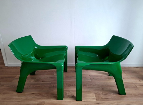 Image 1 of 2 Vicario Artemide Sessel