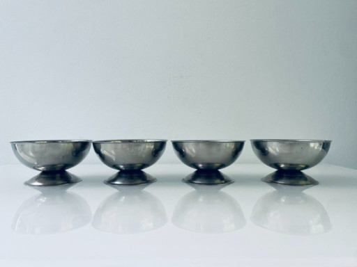 Set di 4 coppe vintage in acciaio inox su piedistallo