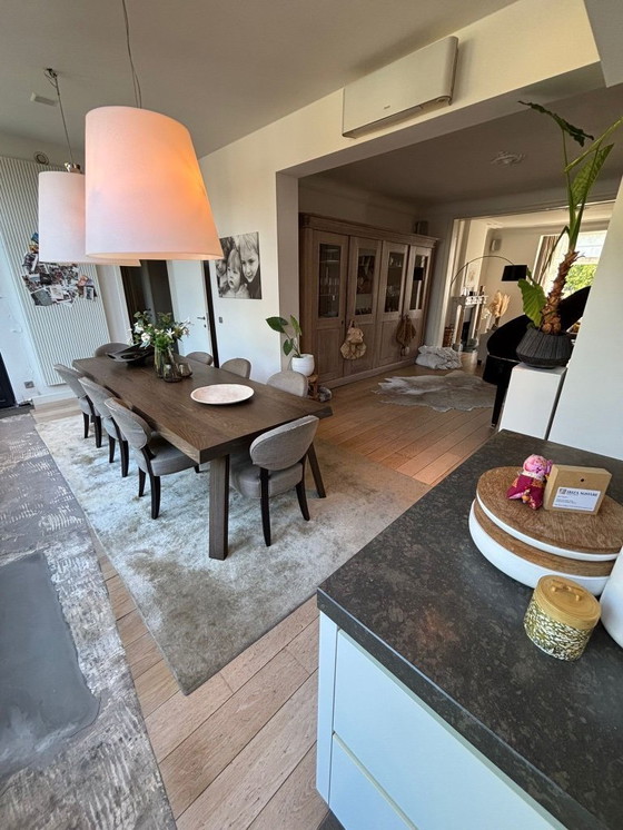 Image 1 of Beautiful swamp oak Interni Oxford table