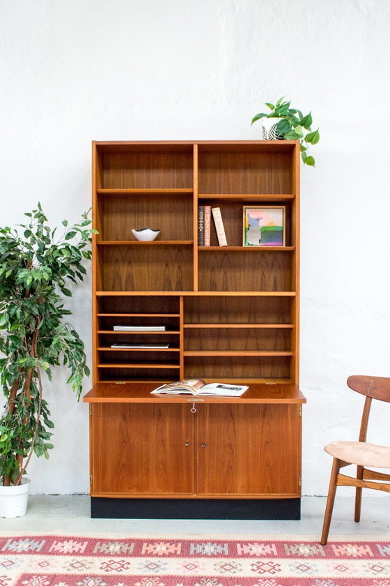 Image 1 of Credenza vintage Poul Hundevad in teak per segreteria