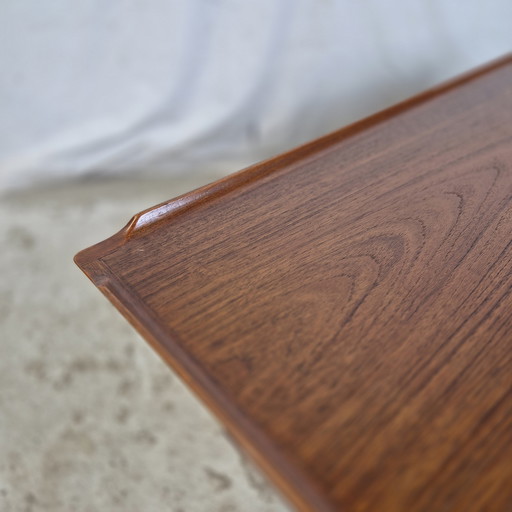 Georg Jensen, Vintage 1960s Danish design coffee table teak