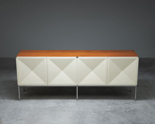 Buffet Behr 1307 par Antoine Phillipon & Jacqueline Lecoq