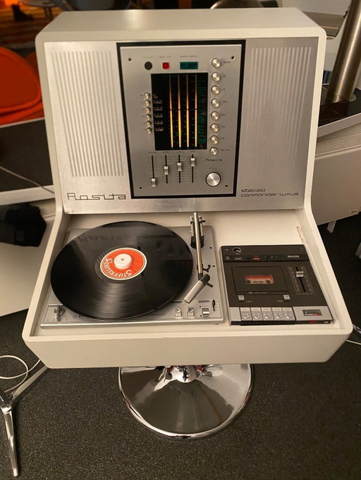 Rosita Commander Luxus, design hifi