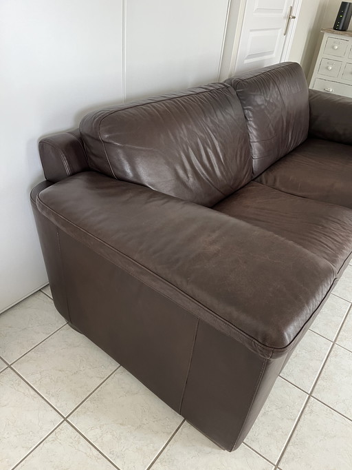 Canapé 3 places en cuir marque Natuzzi 