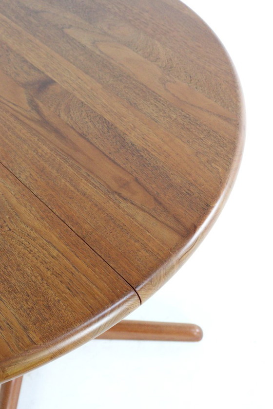 Image 1 of Mesa de comedor redonda compacta 1x extensible