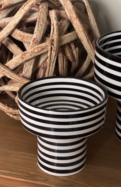 Marokkaanse gestreepte keramische kom of vaas